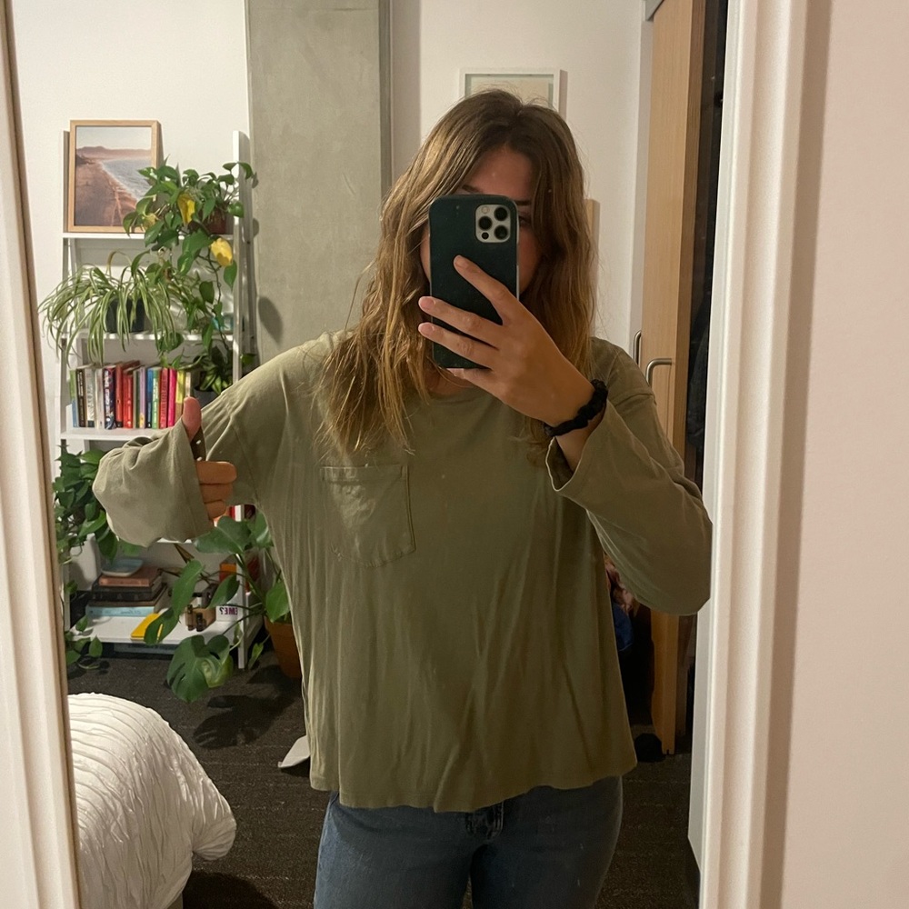 Everlane Longsleeve